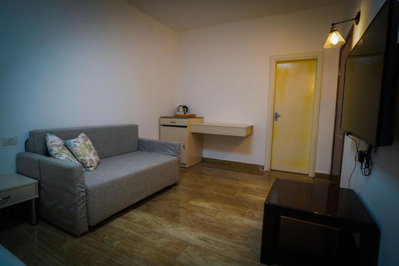 Eco Hostel ラマッラ エクステリア 写真