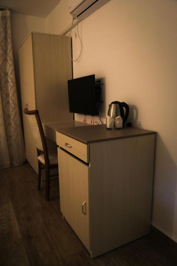 Eco Hostel ラマッラ エクステリア 写真