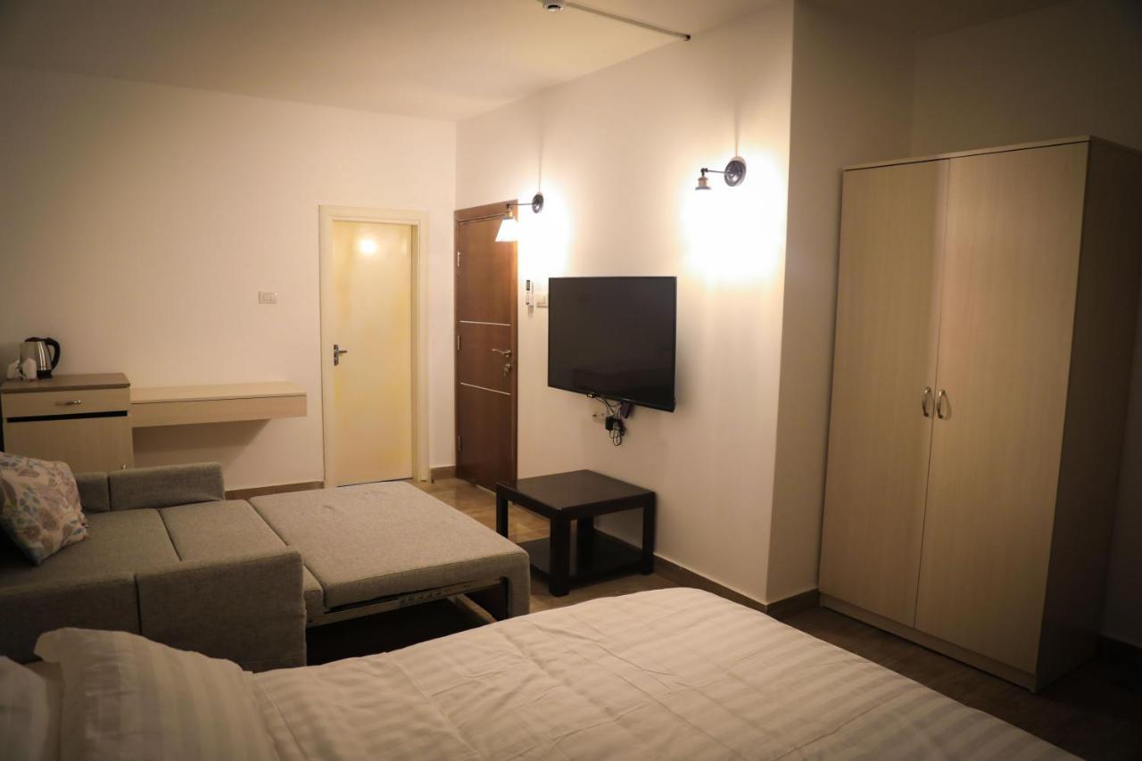 Eco Hostel ラマッラ エクステリア 写真