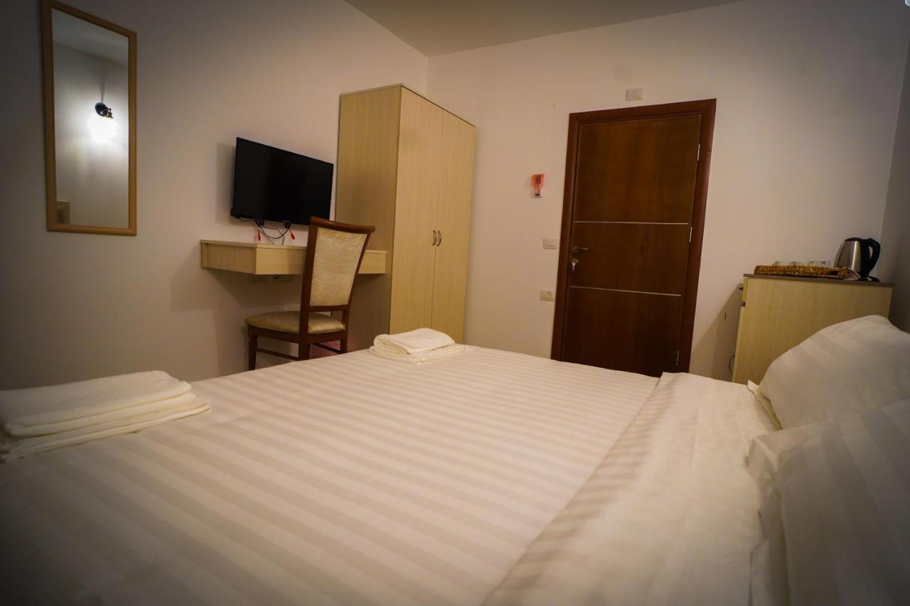 Eco Hostel ラマッラ エクステリア 写真