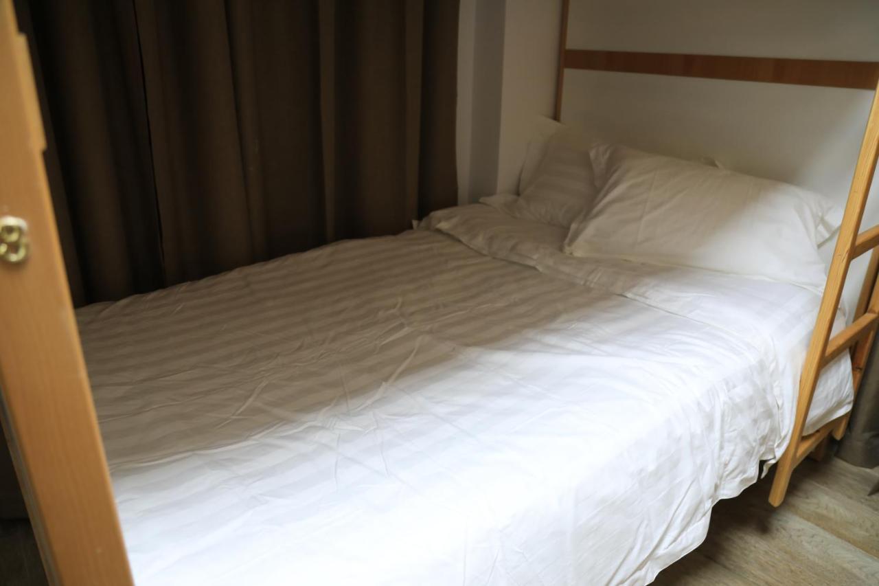 Eco Hostel ラマッラ エクステリア 写真