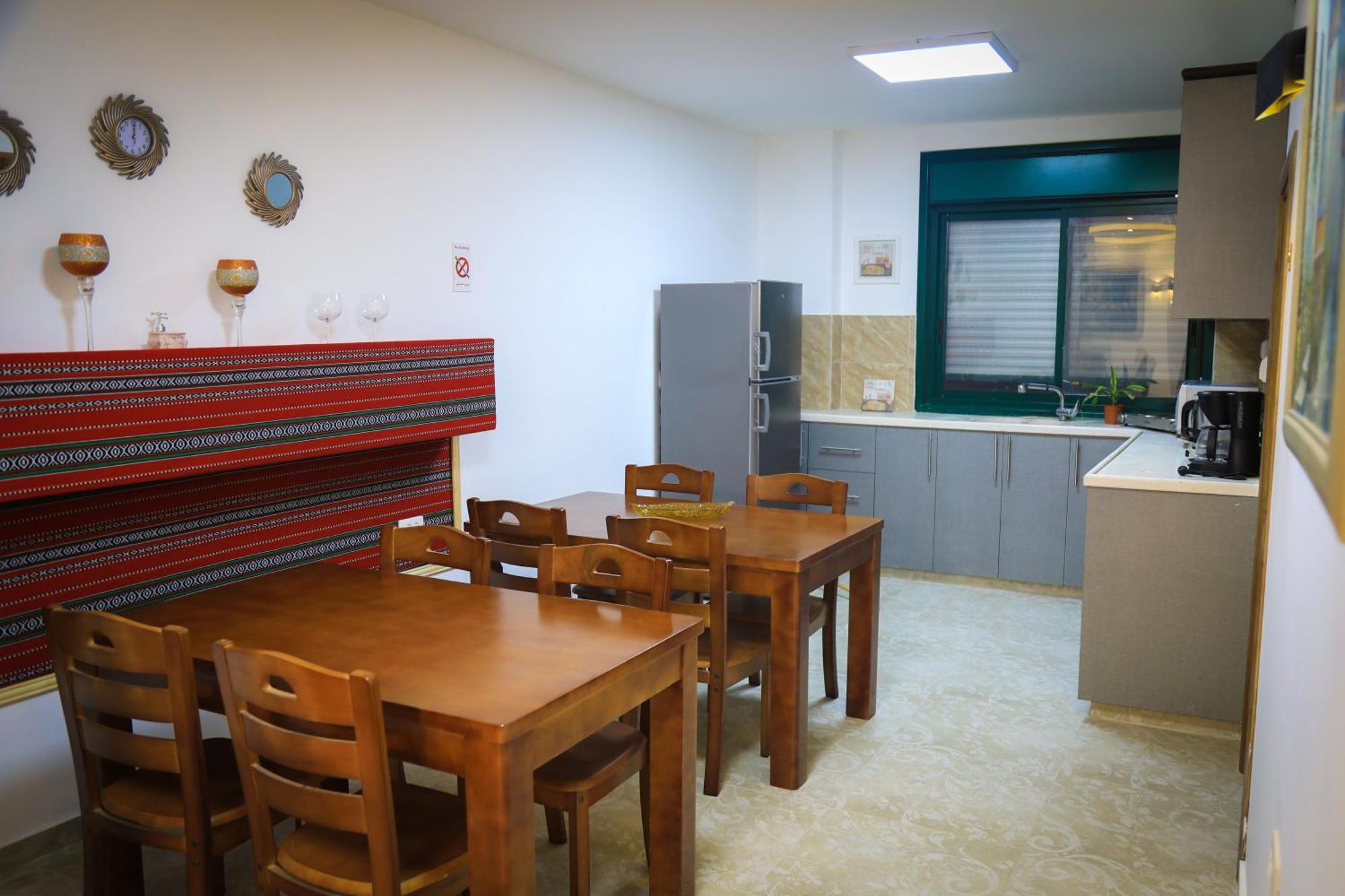 Eco Hostel ラマッラ エクステリア 写真